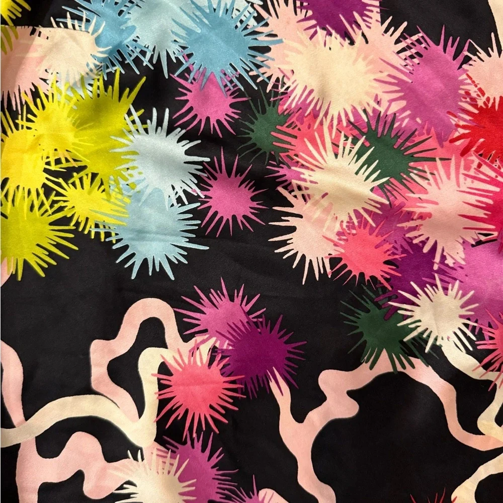 Trina Turk One Shoulder Silk Starburst Print Top M ✨ - Picture 12 of 12